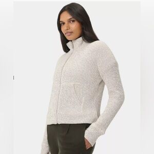 Sweaty Betty Restful Boucle’ Zip-up Sweater
Size Medium
